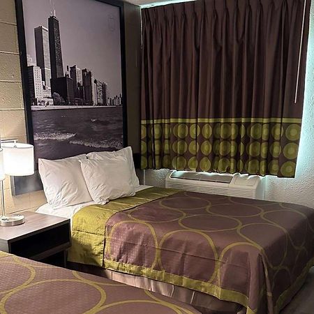فندق Super 8 By Wyndham Rockford South المظهر الخارجي الصورة