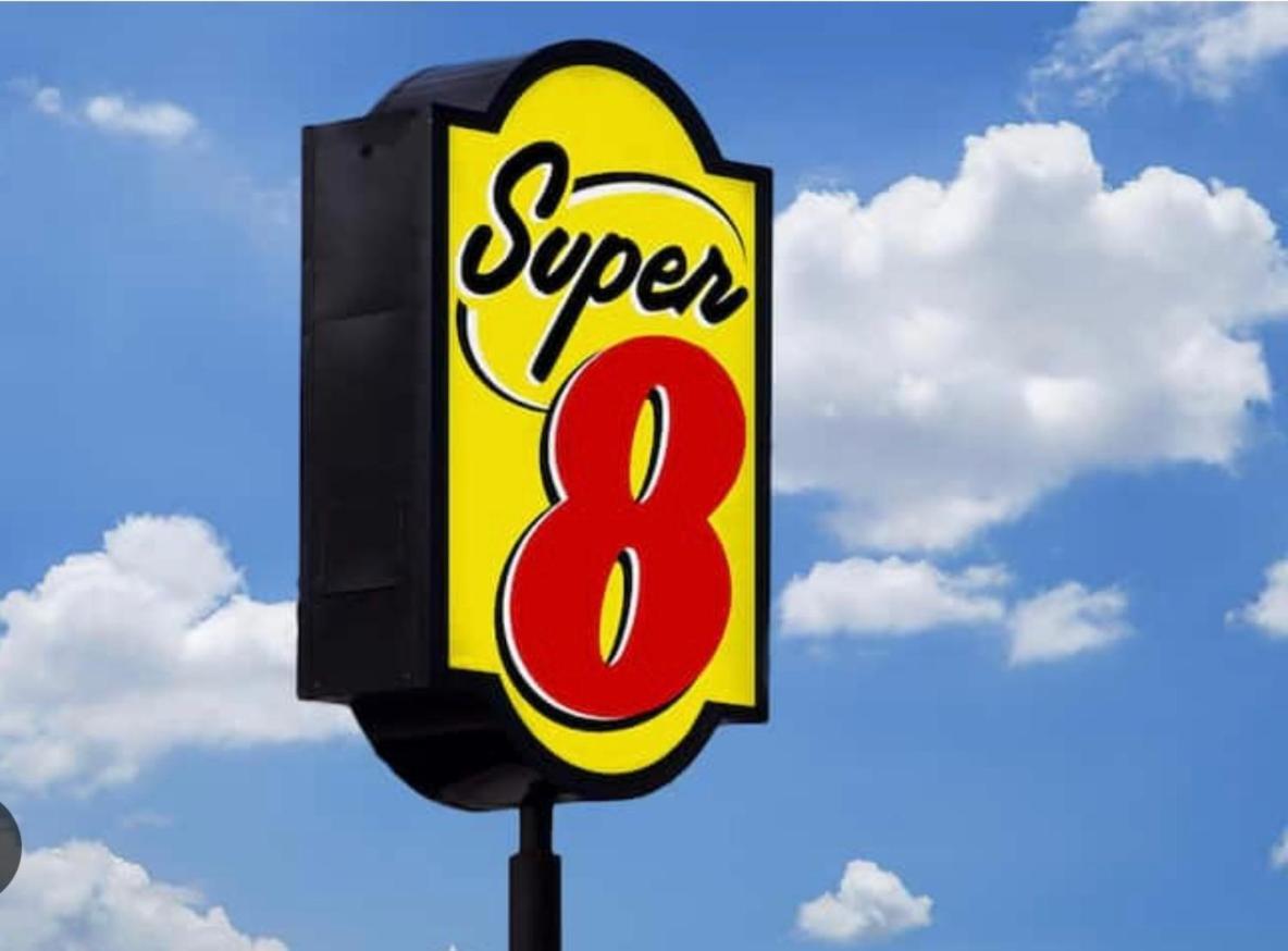فندق Super 8 By Wyndham Rockford South المظهر الخارجي الصورة